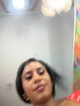 AlisonHoot69 online show from March 3, 10:38 pm