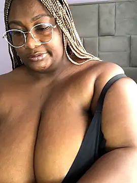 bustytitsxxx online show from September 10, 9:42 am