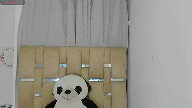 Black Rose2 online show from March 25, 11:35 am