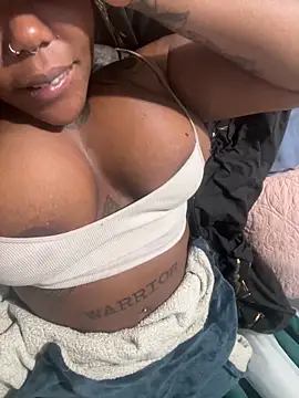 Goddess Nafeesha online show from March 26, 1:08 am