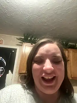 lairarose online show from November 10, 4:35 pm