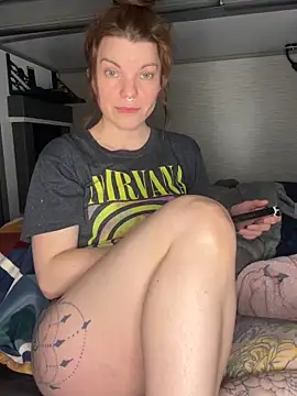 wildefaye online show from December 15, 10:04 pm