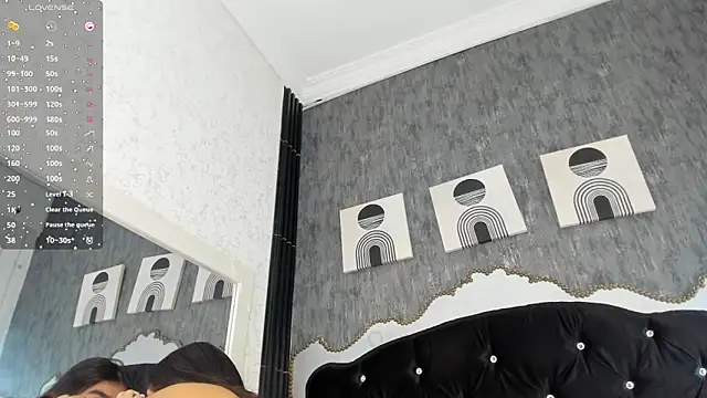 Paola  23 online show from April 3, 12:25 pm