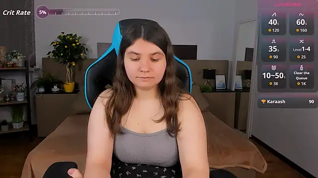 Viola  Shy online show from December 2, 10:01 pm