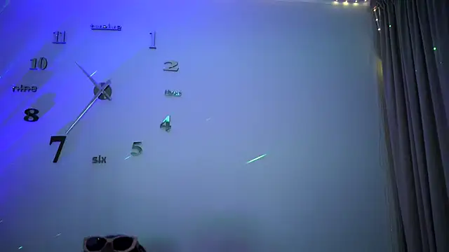 BARBIE 22888 online show from February 25, 9:35 pm