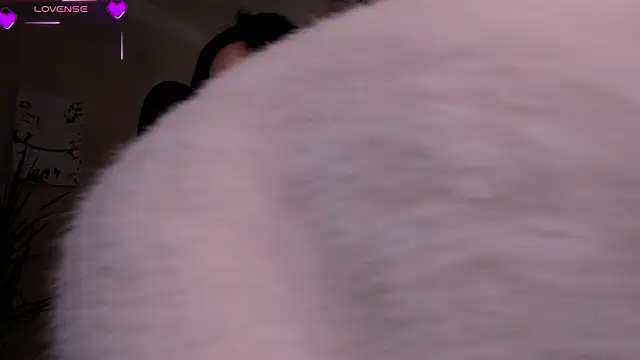 cClandesTina online show from March 2, 9:31 pm