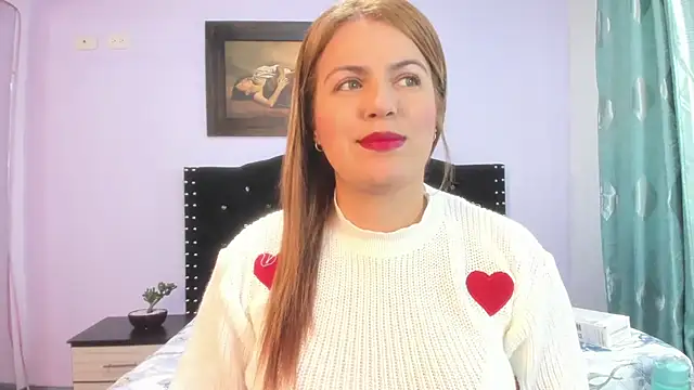 Snapshot of Alexandra_Torress chatting on October 6, 3:29 pm Alexandra Torress online show from October 6, 3:29 pm