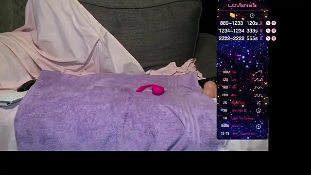 CreamySweet online show from May 23, 3:32 pm
