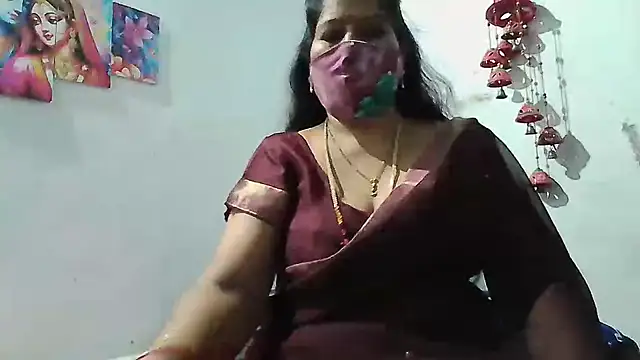 Snapshot of Rani_Darling_99 chatting on October 6, 2:34 pm Rani Darling 99 online show from October 6, 2:34 pm