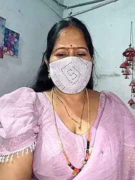 Snapshot of Rani_Darling_99 chatting on October 22, 3:39 pm Rani Darling 99 online show from October 22, 3:39 pm