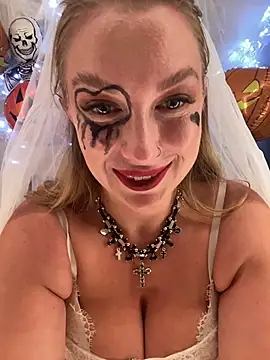 Sweet   Emily online show from October 31, 2:32 pm