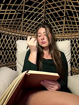 sophielove888 online show from November 20, 8:10 pm