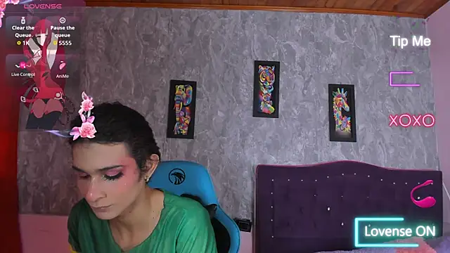 Snapshot of Mara_friendboy699 chatting on October 13, 8:00 pm Mara friendboy699 online show from October 13, 8:00 pm