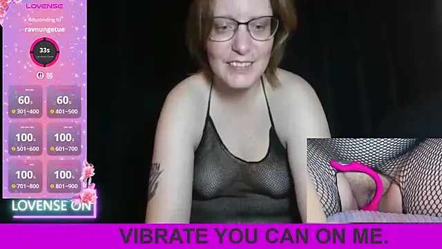 PernillaGirl online show from October 8, 6:23 pm