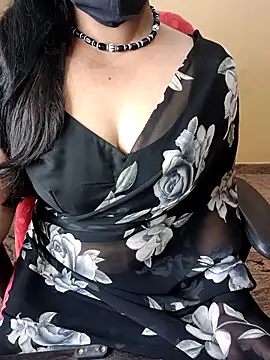 Lusty-couplee online show from March 10, 5:00 am