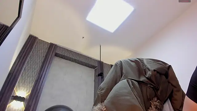 selene red  online show from September 22, 4:38 pm