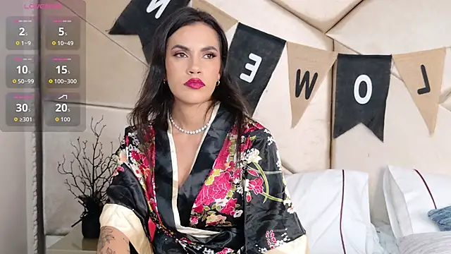 Camille Torres online show from October 28, 4:46 pm