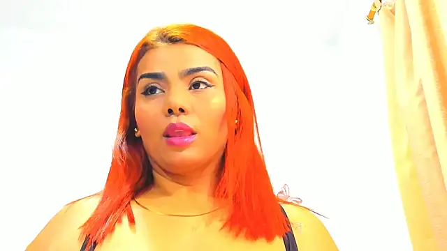 AnahiSmitth online show from October 12, 1:24 pm