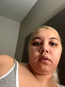 Chanel Diamonds24 online show from October 26, 10:05 pm