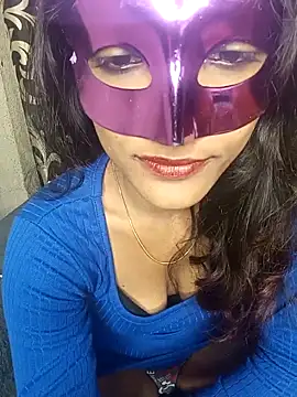 REVA DARLING online show from November 20, 3:24 pm