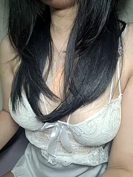 Athena20001 online show from December 16, 8:15 pm