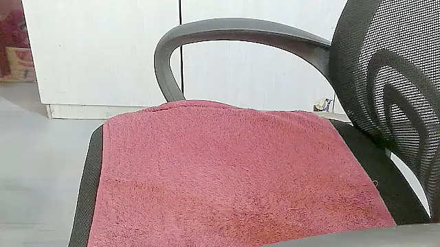 Destiny Desire online show from March 20, 5:29 pm