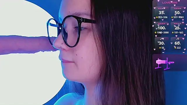 bitchpeace  online show from April 6, 3:02 pm