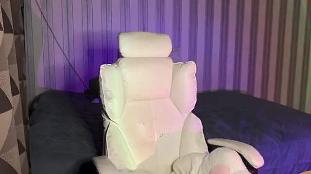 mayvi cold online show from November 2, 6:11 pm