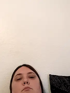 stellabellaaa online show from July 28, 1:21 pm