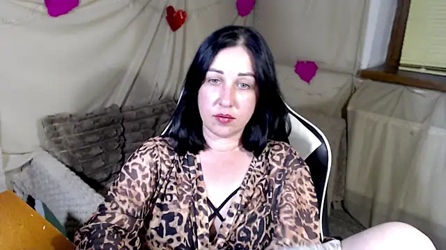 JillStevens online show from June 8, 5:57 pm