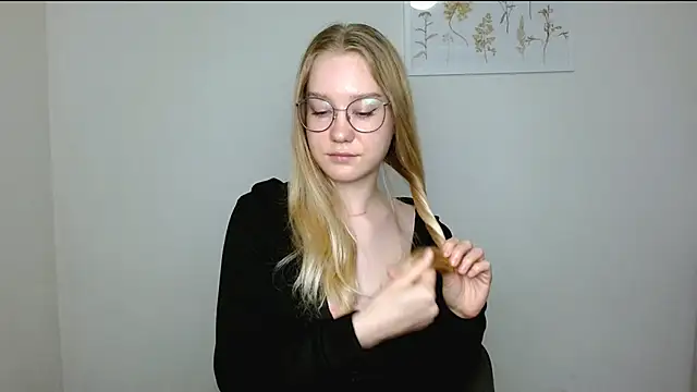 Snapshot of cindi_hot chatting on November 2, 10:40 am cindi hot online show from November 2, 10:40 am