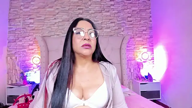 Gina Myers online show from February 5, 12:41 pm