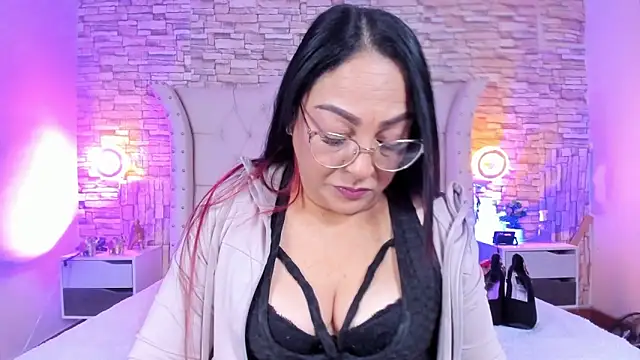 Gina Myers online show from March 13, 12:28 pm