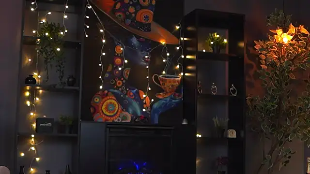 Evelyn Evyyy online show from January 17, 7:10 pm