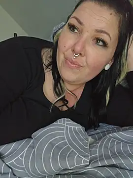 -BonnieBlack- online show from March 13, 7:31 am