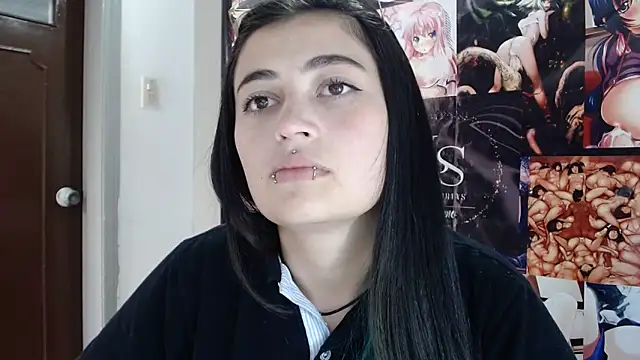 Snapshot of Nylaahh_ chatting on October 16, 8:33 pm Nylaahh online show from October 16, 8:33 pm