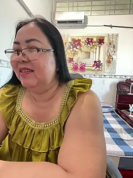 NDith online show from April 10, 7:14 am