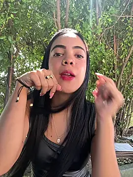 NAUGHTY LITTLE 18 online show from July 7, 4:10 pm