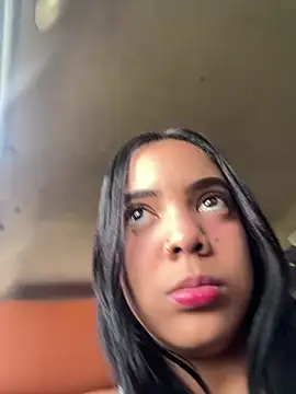 NAUGHTY LITTLE 18 online show from January 17, 4:03 pm