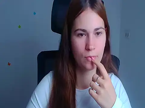 Loon Amore online show from November 11, 7:04 am