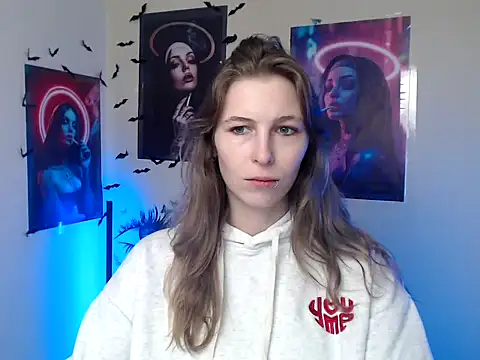 StrangerGi online show from November 12, 1:09 pm