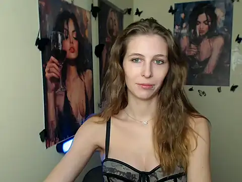 StrangerGi online show from November 18, 2:51 pm