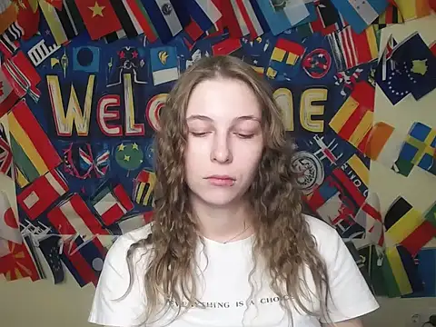 StrangerGi online show from March 5, 7:04 am