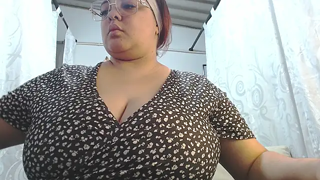 mia donatto369 online show from May 13, 9:09 pm