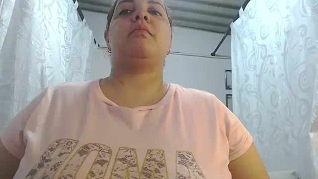 mia donatto369 online show from May 29, 1:09 pm
