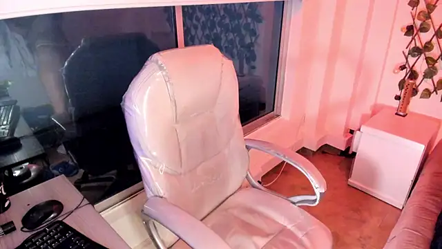 Vic beckeer online show from October 26, 4:41 am