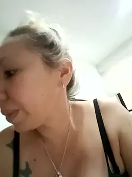 coral smitth online show from January 15, 5:41 pm