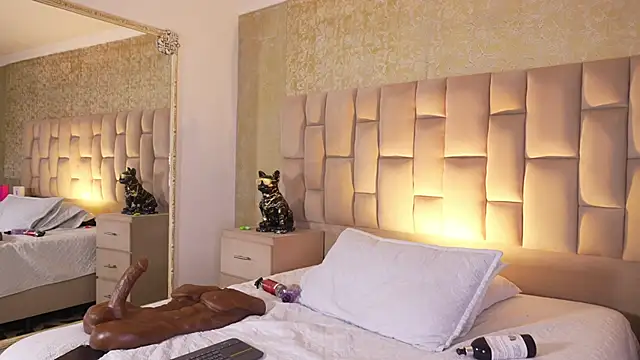 EmmaTorres  online show from November 23, 11:06 pm