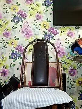 sweetbb15 online show from September 27, 1:18 pm