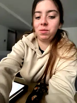 Snapshot of Cloew_Marz chatting on September 22, 10:30 pm Cloew Marz online show from September 22, 10:30 pm